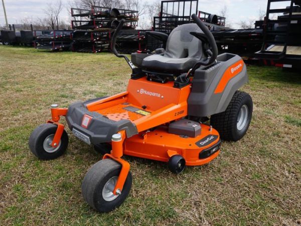 Husqvarna Z248F Zero Turn Lawn Mower 48" Deck 23HP Kawasaki (Scratch and Dent)