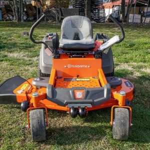 Husqvarna Z254F 54" Zero Turn Lawn Mower 23HP Kawasaki (Scratch and Dent)