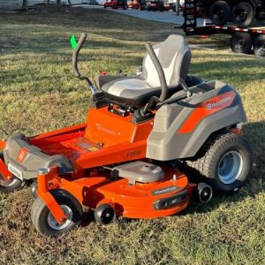 Husqvarna Z254F Prem. 24HP Kawasaki Zero Turn Lawn Mower (Scratch and Dent)