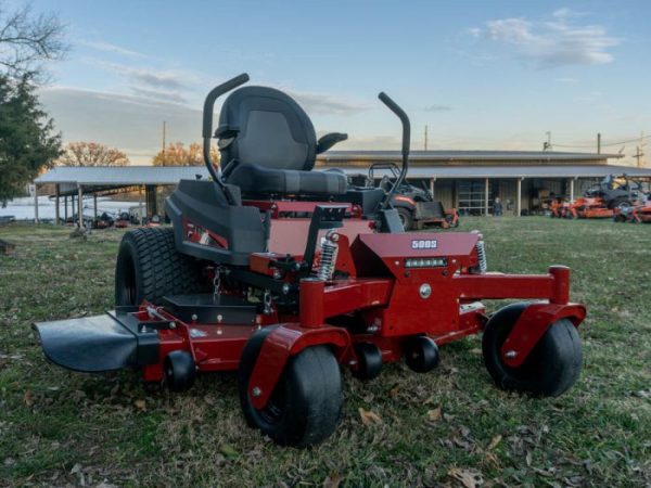 Ferris 500S (5902053) 61" 25HP Briggs & Stratton Zero Turn Mower