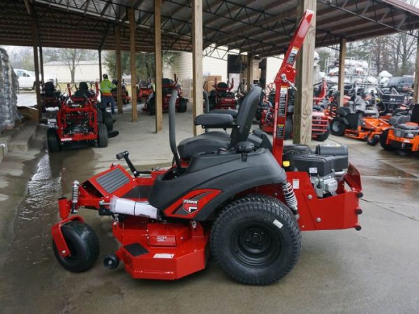 Ferris 5901906 IS600 52" Zero Turn Mower 25HP Briggs