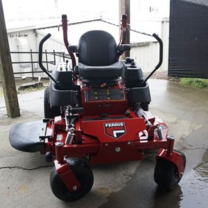 Ferris 5901920 IS700 52" Zero Turn Mower 27HP Briggs