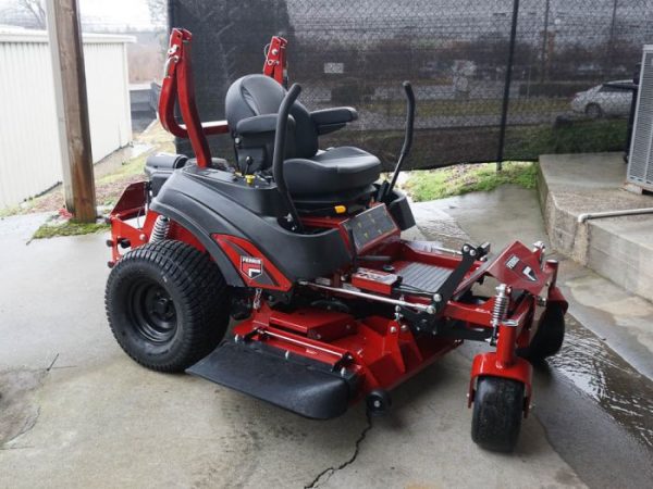 Ferris 5901920 IS700 52" Zero Turn Mower 27HP Briggs