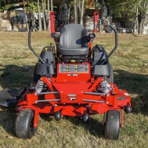 Ferris 5902019 ISX800 61" Zero Turn Mower 24HP Kawasaki