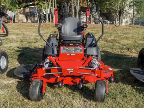 Ferris 5902019 ISX800 61" Zero Turn Mower 24HP Kawasaki