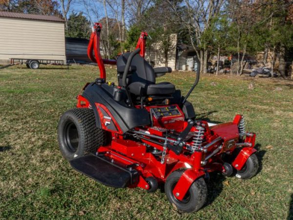 Ferris 5902028 ISX2200 61" Zero Turn Mower 26HP Kawasaki EFI