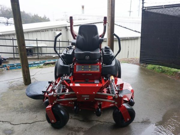 Ferris 61" ISX2200 (5902026) 25.5HP Kawasaki Zero Turn Mower