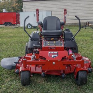 Ferris IS700Z 61" Zero Turn Mower (5901919) 27HP Briggs