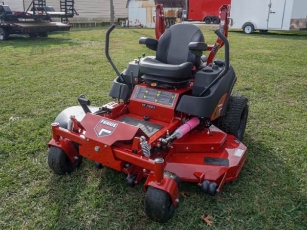 Ferris IS700Z 61" Zero Turn Mower (5901919) 27HP Briggs