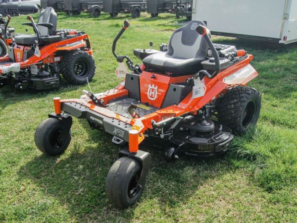 Husqvarna 54" Xcite 350 Zero Turn Mower 24HP Koh (Scratch and Dent) + Bonus 320iL Weed Eater