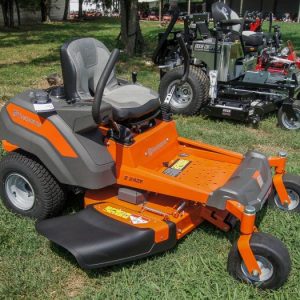 Husqvarna Z242F Kawasaki Zero Turn Lawn Mower 18HP Kawasaki