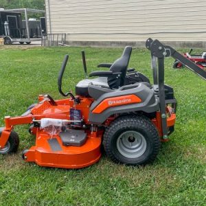 Husqvarna Z460 60" Zero Turn Mower 23HP KAWASAKI (Scratch and Dent)