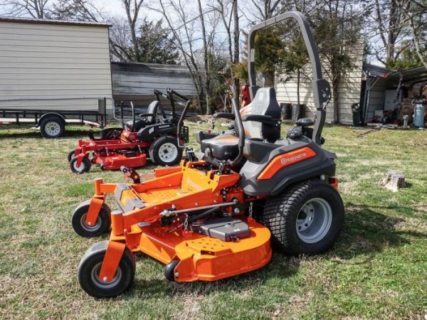 Husqvarna Z560X Zero Turn Mower 60" Deck 31HP KAWASAKI