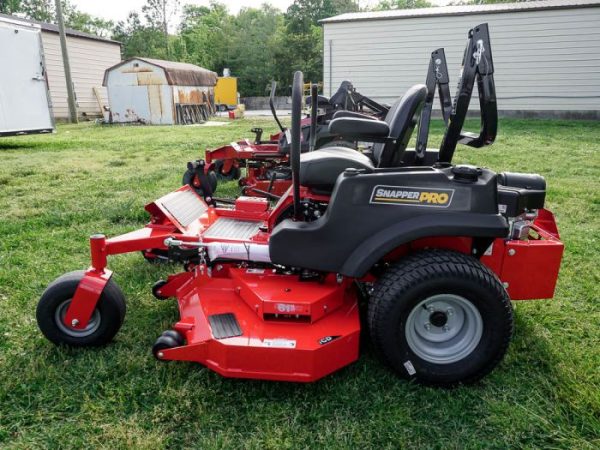 Snapper Pro S120 5901862 Zero Turn Mower 61" 25HP Briggs